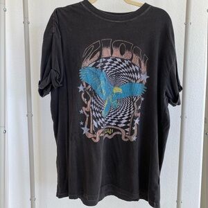 Dark Grey Graphic Tee Size L